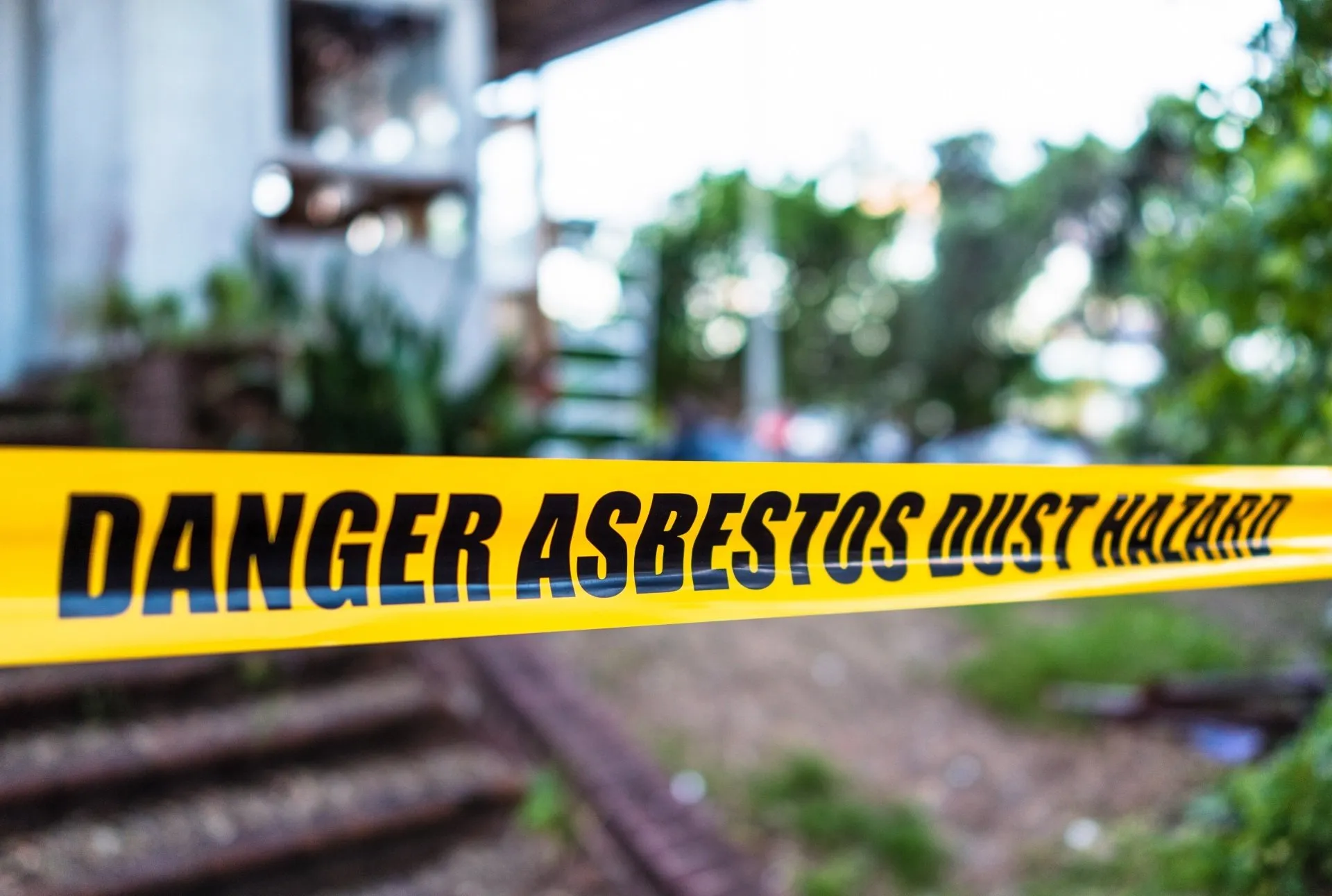 Asbestos danger warning sign